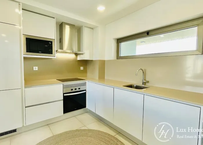 Sunset - Luxury - Pool - Garden - 500m Apartment *